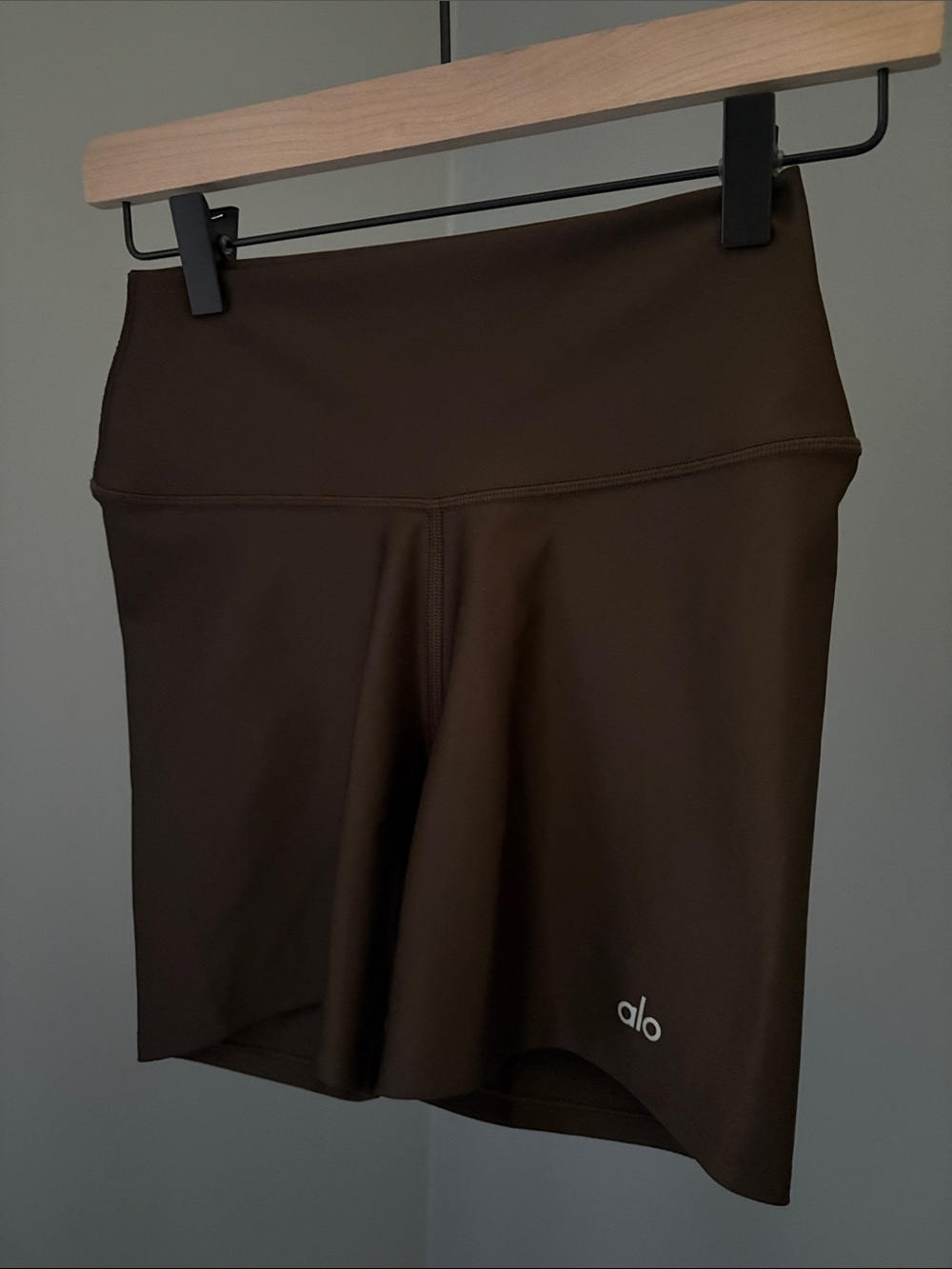 ALO Yoga High-Rise Brown Bike Shorts